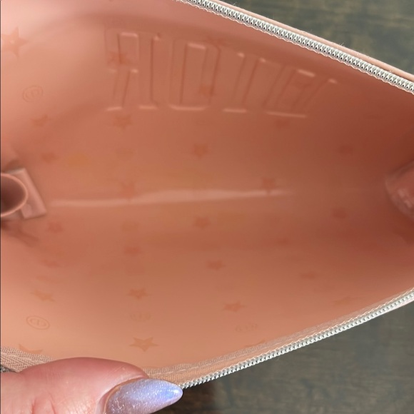 Dior Pink Pouch - Picture 3 of 7